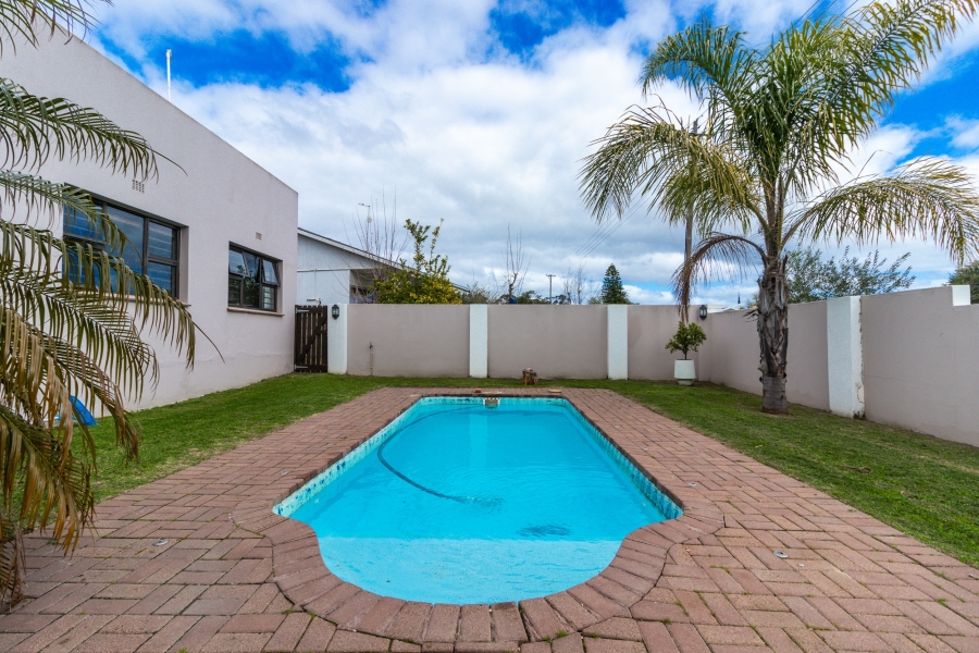 3 Bedroom Property for Sale in Hopefield Western Cape